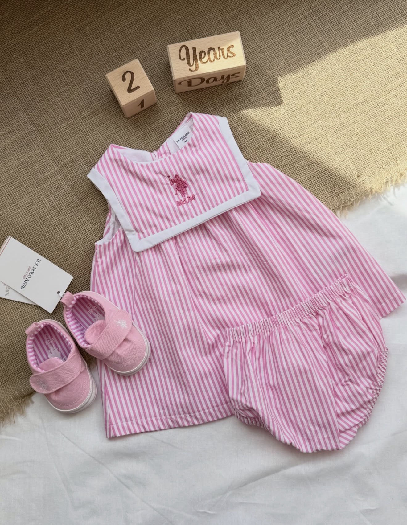 Rochie Roz Linii