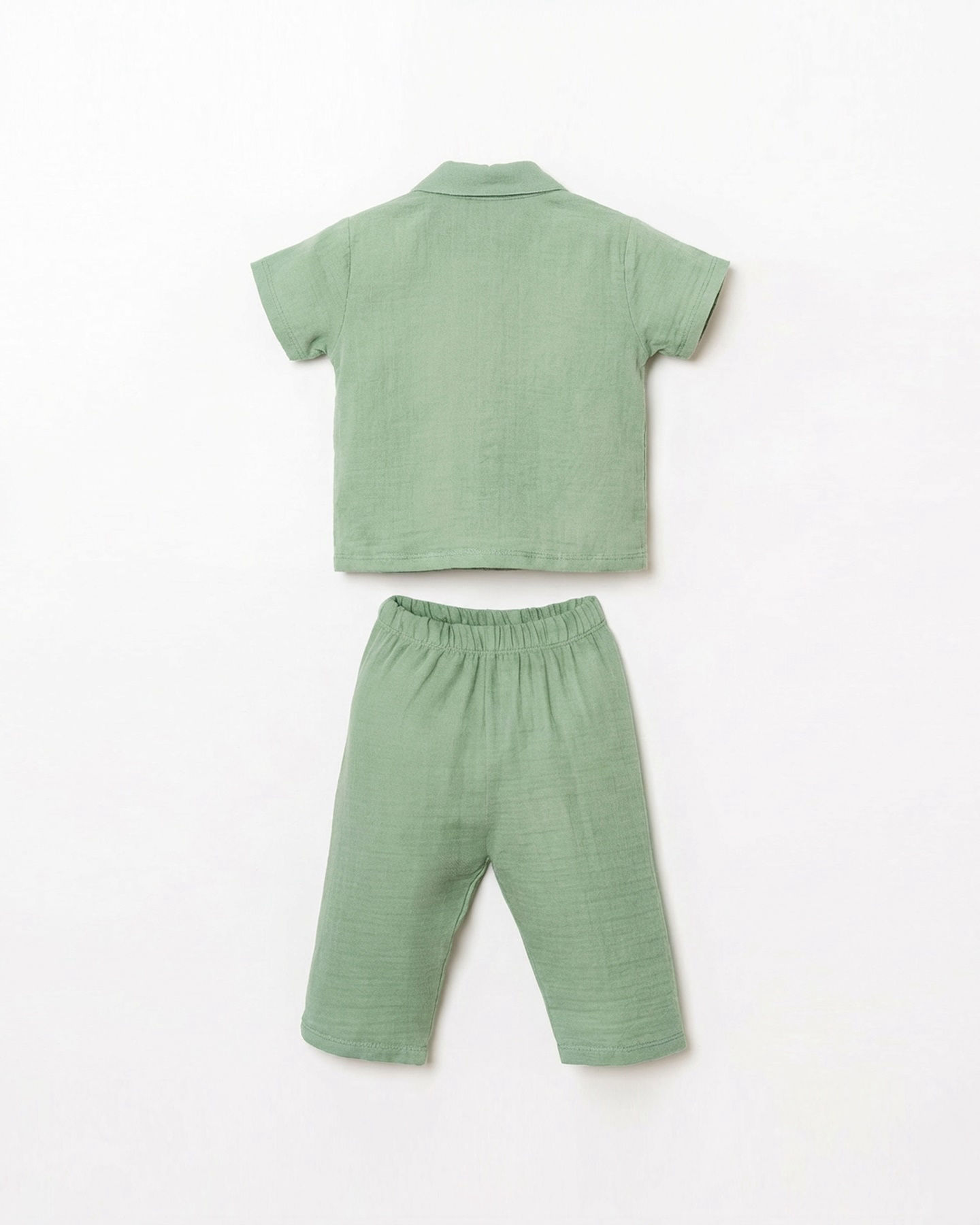 Costum Verde Muselina 