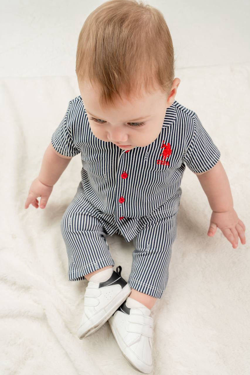 Pijama în linii 