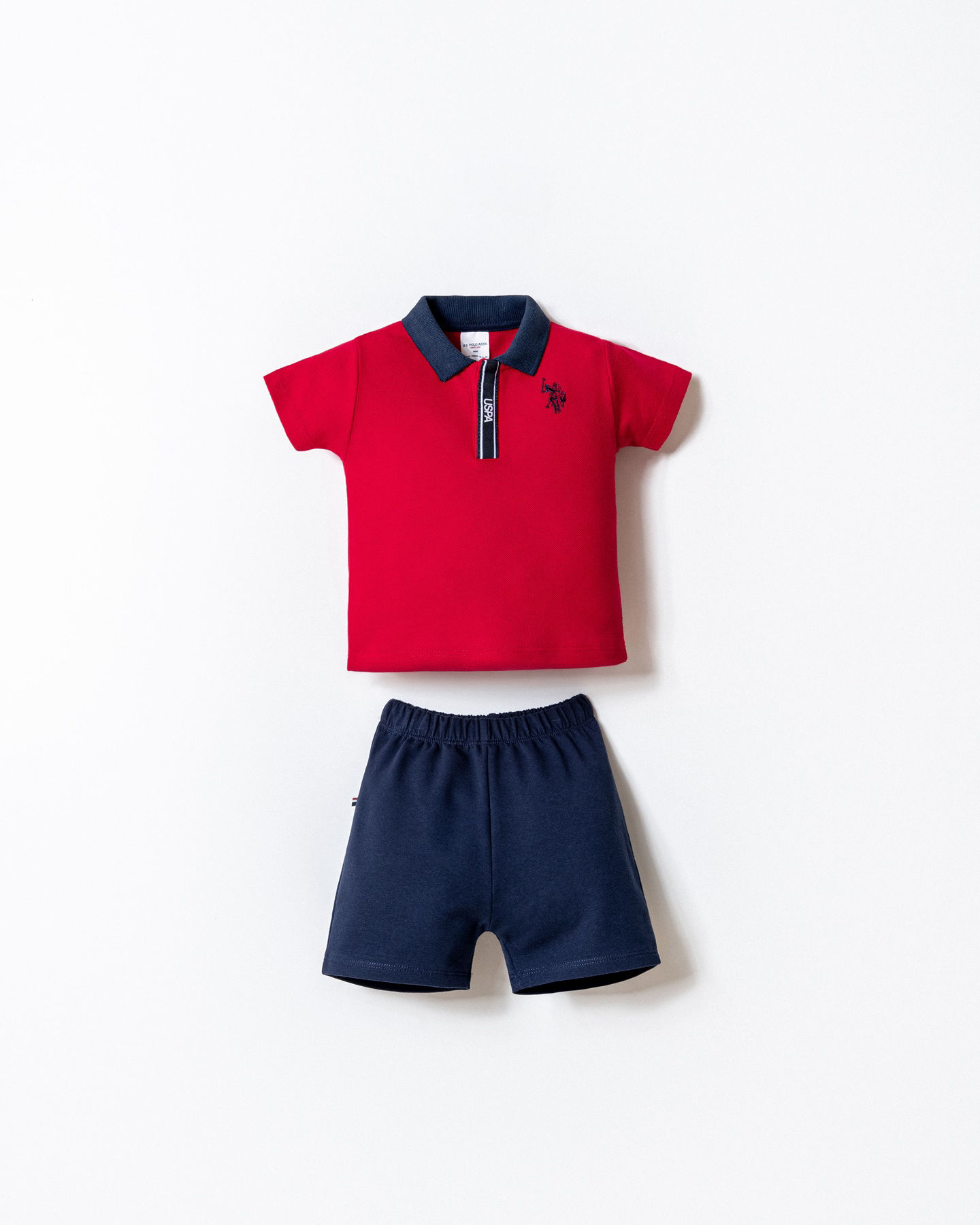 Set Polo Clasic Rosu - US Polo Assn Moldova Set Polo Clasic Rosu - Fotografie Detaliată 1 - US Polo Assn